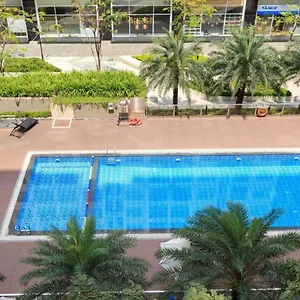 Austin Sky Center Cbd- Near International Airport Apartment